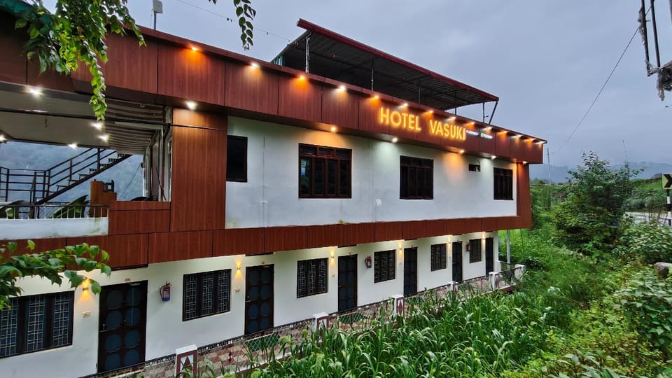 Hotel Vasuki Hotel in Uttarakhand
