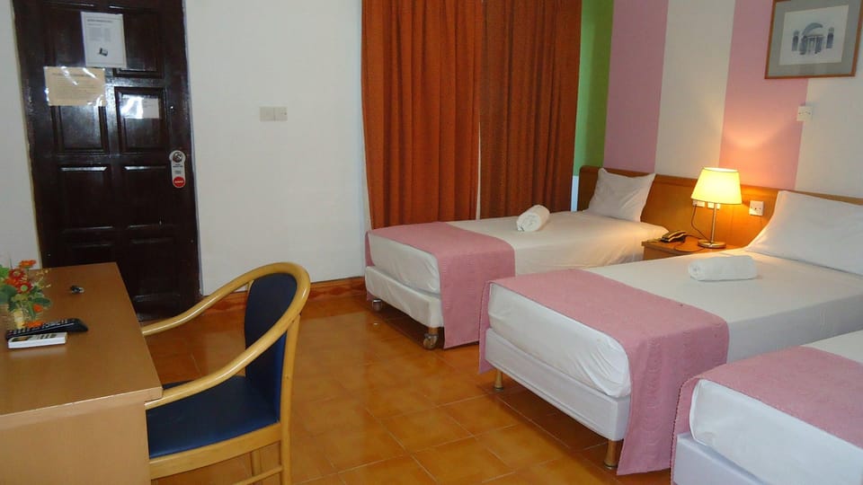 Hotal Bridge View Hotel in Sri Lanka