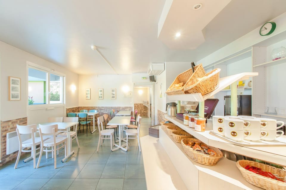 B&B HOTEL Saclay Hotel in Île-de-France