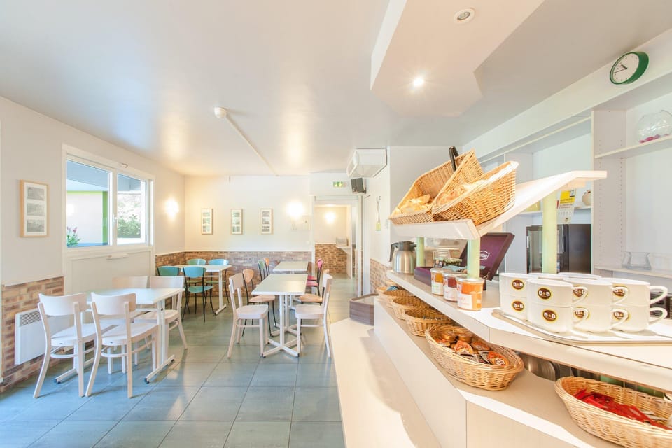B&B HOTEL Saclay Hotel in Île-de-France