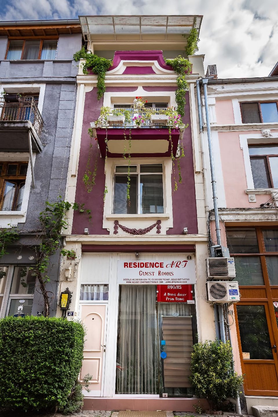 SKYVIEW two rooms Suite with RoofTop Terrace Hotel in Plovdiv