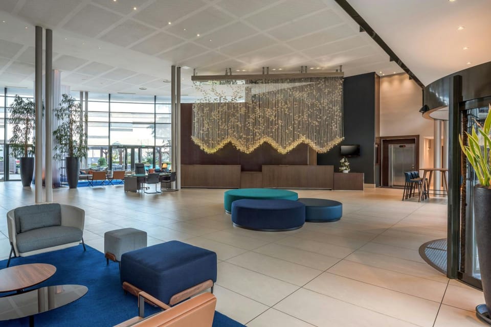 Hotel Évian-les-Bains by Leonardo Hotels Hotel in Évian-les-Bains