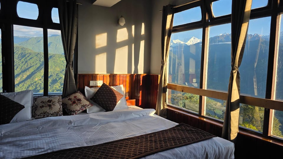 Sikkimese Inn Pelling Hotel in India
