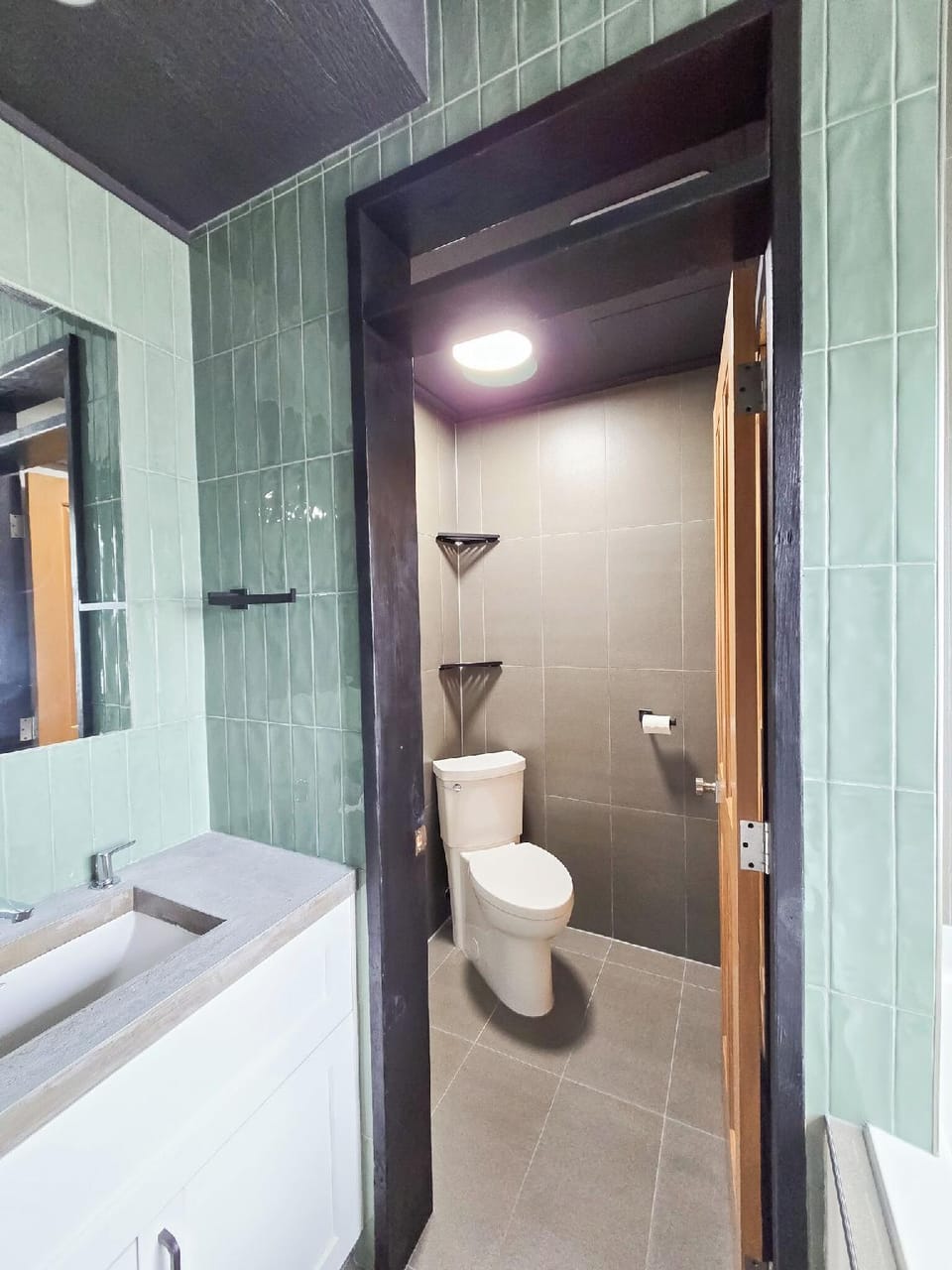 Copper Rose Retreat B&B Hotel in British Columbia