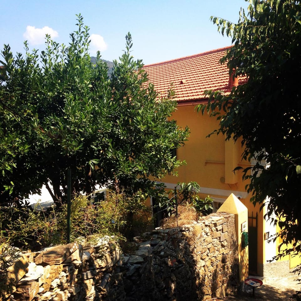 BBQ Lodge Hotel in Camogli