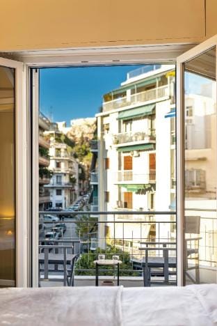 Touching Acropolis Elegant Apartment Hotel in Athens