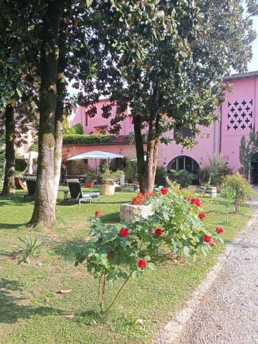 Residenza La Dimora ImPerfetta Hotel in Province of Brescia