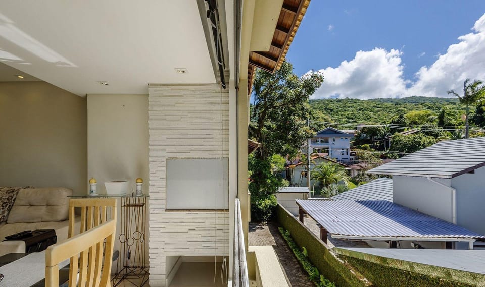 Apartments 450m From Lagoa da Conceicao - CRM Hotel in Florianopolis