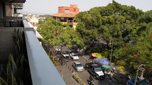 Suites Las Plazas Hotel in Cuernavaca