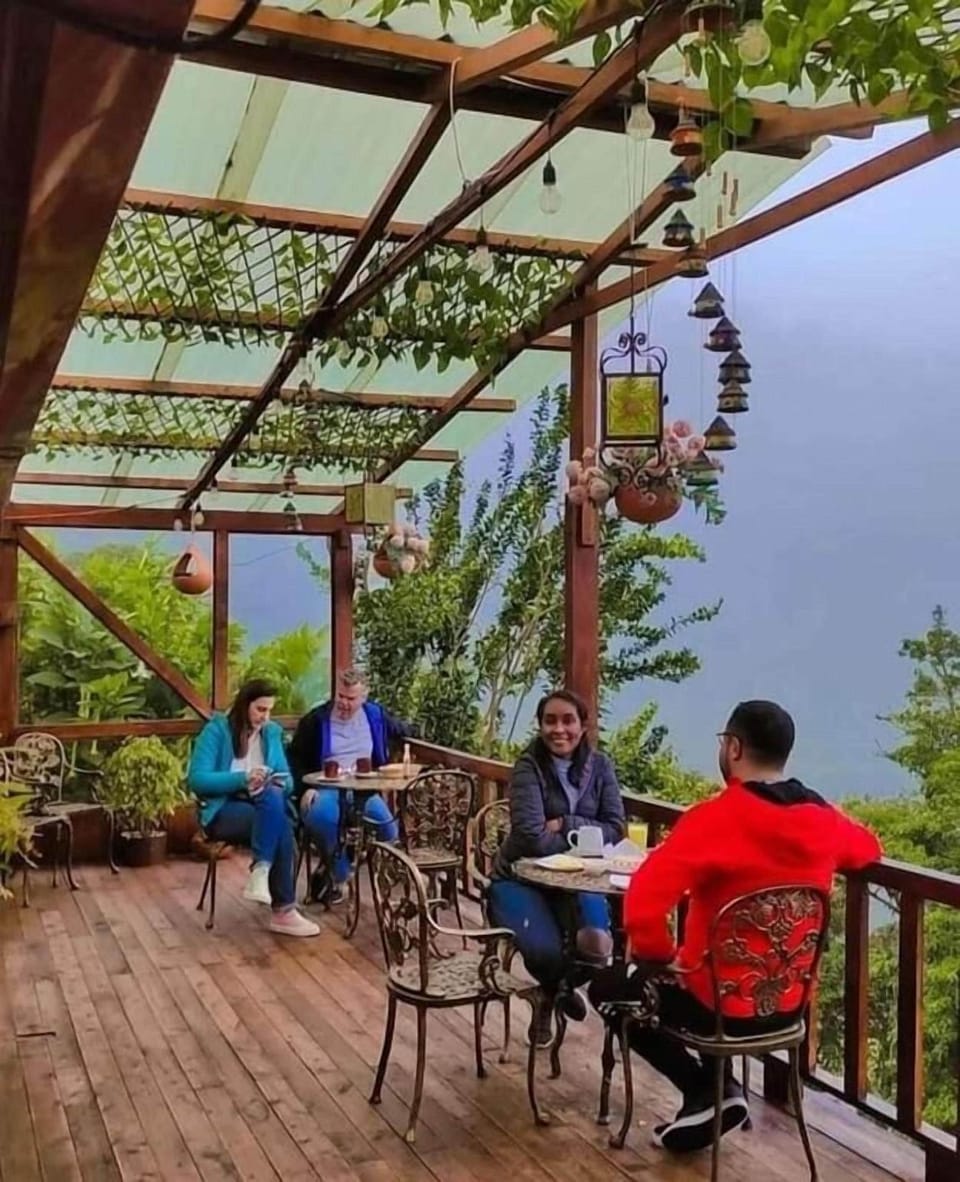 Las Orquideas Runtun Lodge Hotel in Tungurahua, Ecuador