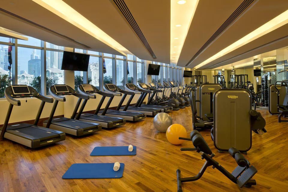 Luxury Studio with Burj Khalifa View Hotel in Dubai