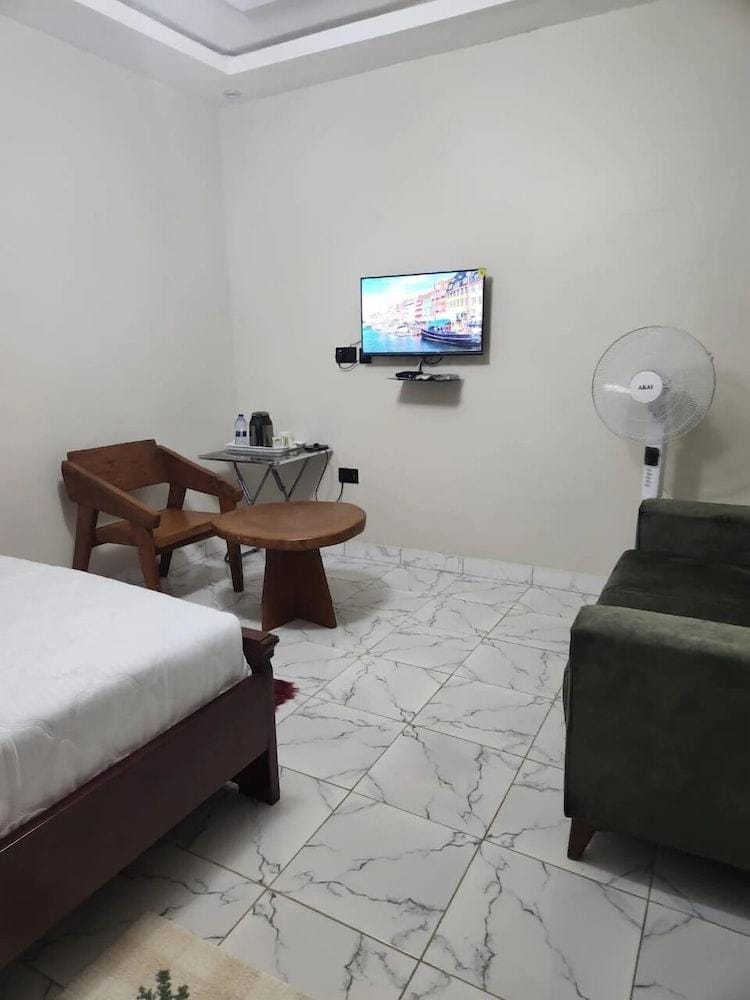 Tetra Jungle Lodge Hotel in Greater Accra Region, Ghana