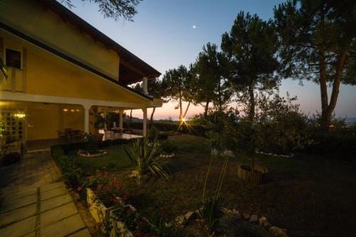 Casale delle Rose B&B Fattoria Hotel in Abruzzo
