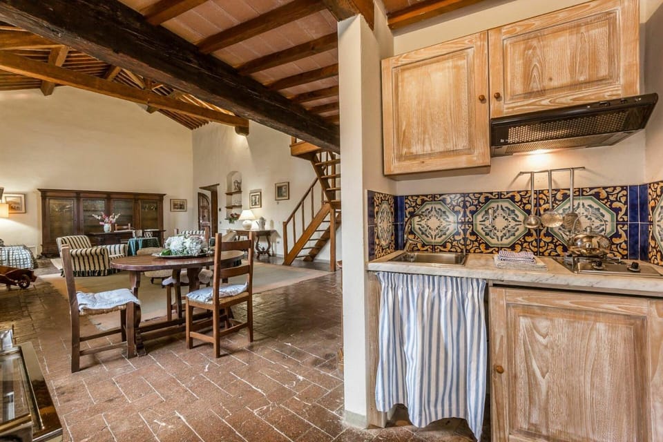 Castello di Montegufoni by PosarelliVillas Hotel in Tuscany