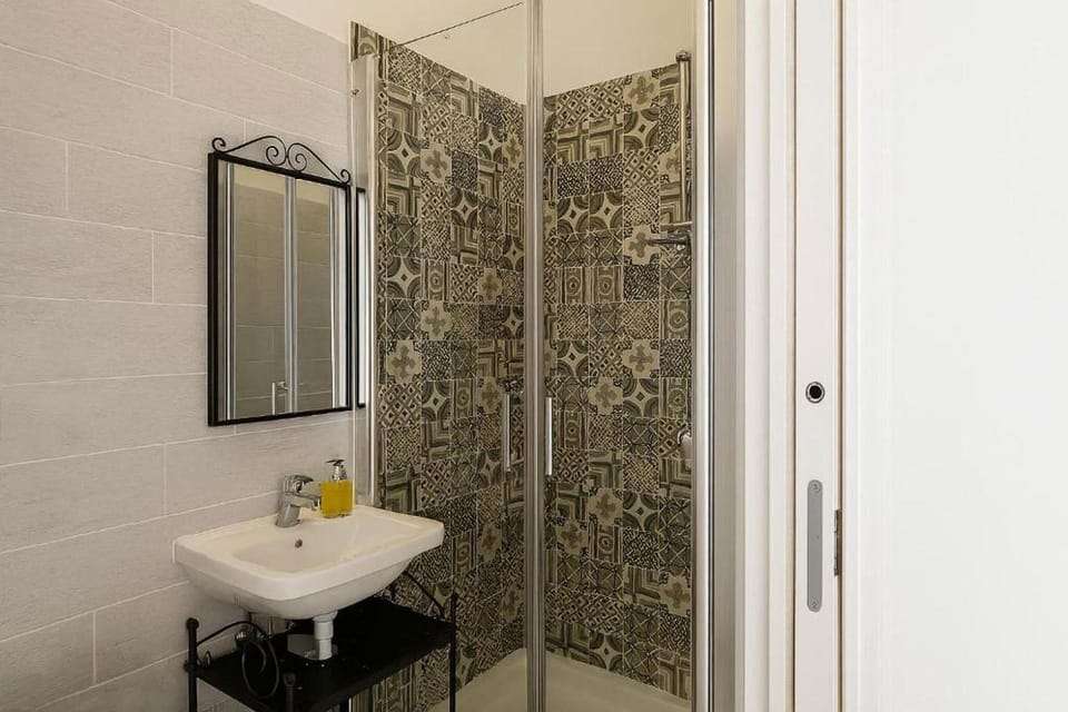 GG-Room S. Giovanni Hotel in Naples