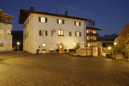 Gasthof zur Krone Hotel in Trentino-South Tyrol