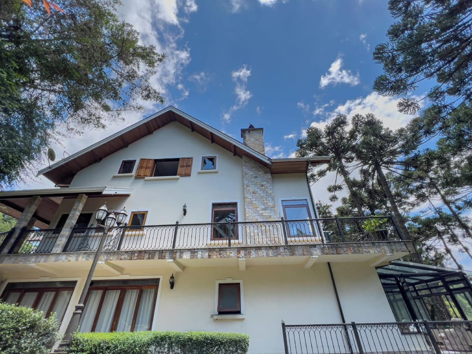 Araucária Lodge Hotel in Campos do Jordão