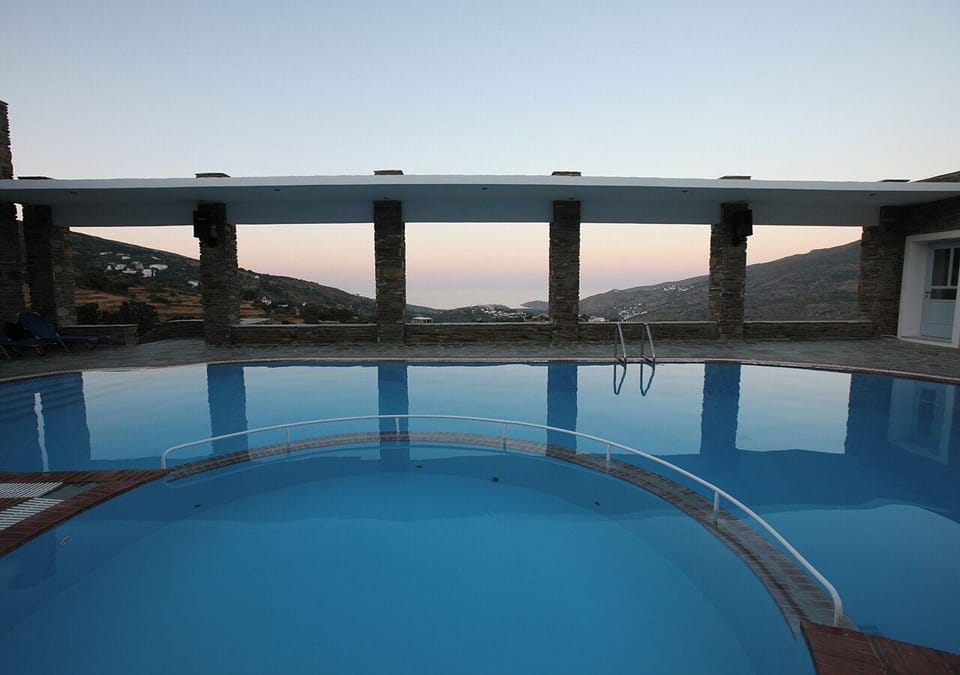 Perla Pool Hotel Andros Hotel in Decentralized Administration of the Aegean