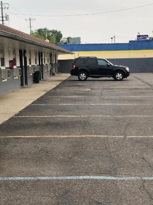 Moonlight Motel Hotel in Melvindale