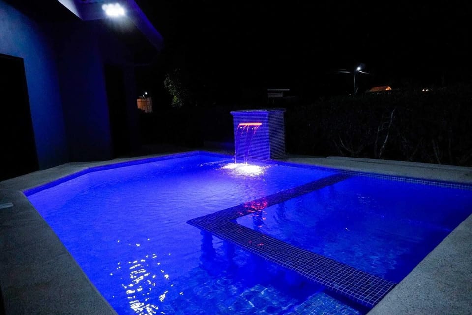 Casa Emunah Hotel in Alajuela Province