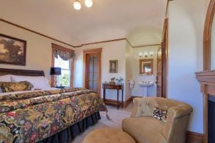The Charles Pacific Grove - Artfully Designed Inclusive Inn Hotel in Pacific Grove