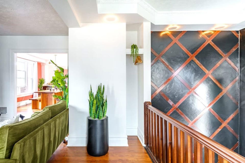 TOP Rated - PRIME Location - Free Parking - CLEAN Hotel in Short North