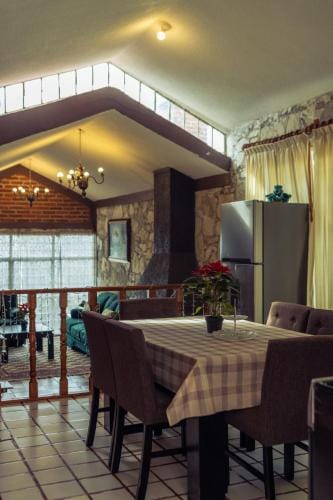 Cabanas- Casas Espana Lodge in Hidalgo, Mexico