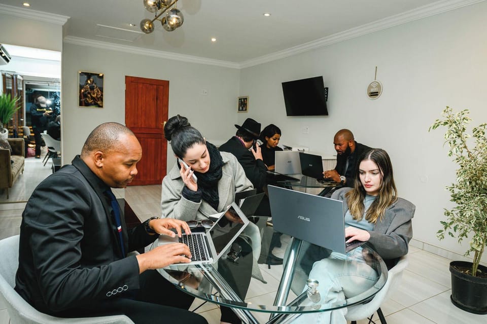 Mawo Luxury Boutique Hotel in Roodepoort
