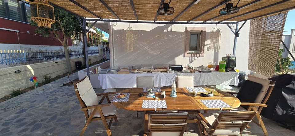 GLIPTIS Apartments Hotel in Decentralized Administration of the Aegean