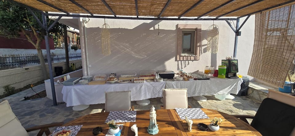 GLIPTIS Apartments Hotel in Decentralized Administration of the Aegean