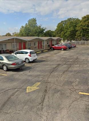 St Roberts Towne & Village Extended Stay Hotel in Saint Robert