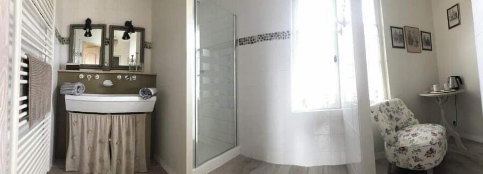 Chambre d'Hôtes Ecole de Mathuna Hotel in Centre-Val de Loire