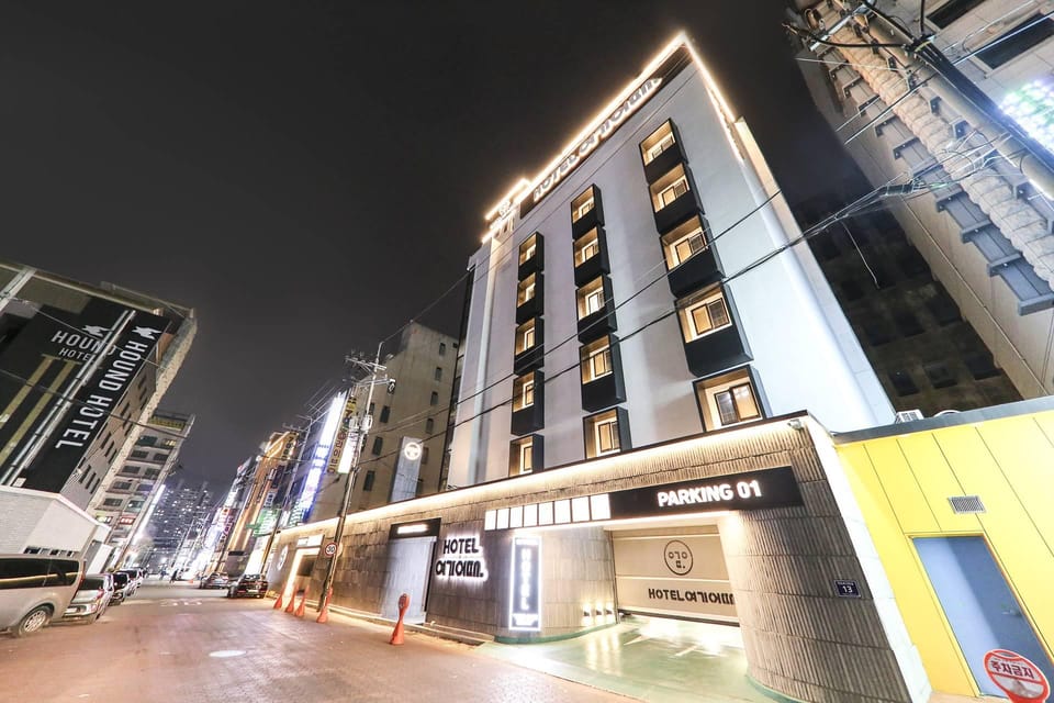 Incheon Seo-gu Hotel Yeogieottae Hotel in Incheon