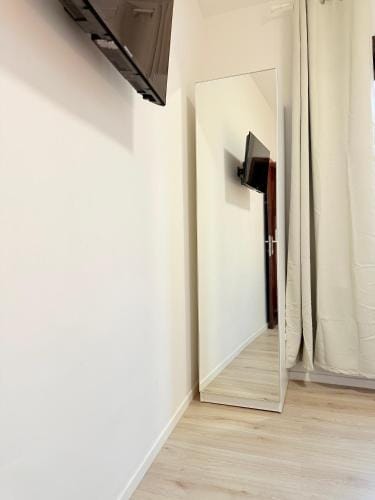 mervahome jeunesse Hostel in Charleroi