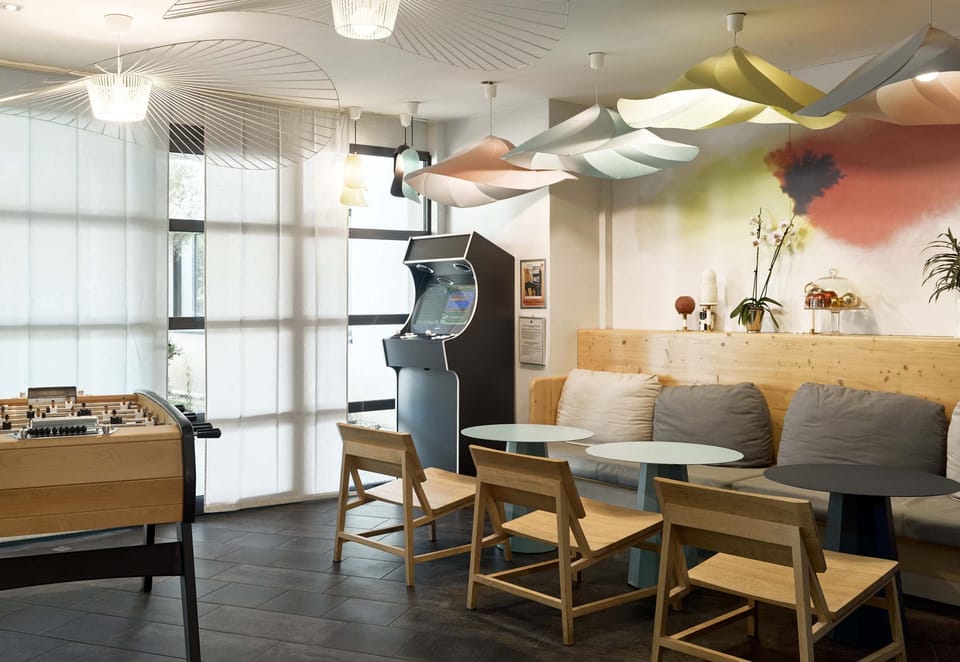 B&B HOME Vélizy Hotel in Île-de-France