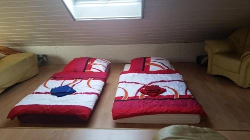 HomeStay Sandra Hostel in Hockenheim