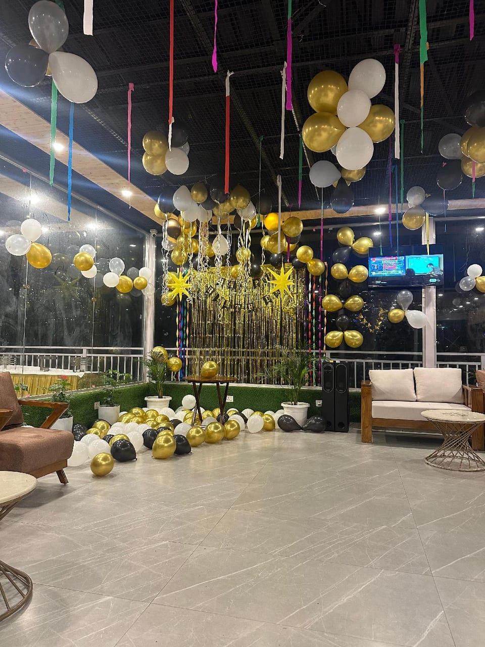 Evaara Stays and Cafe Hotel in Uttarakhand