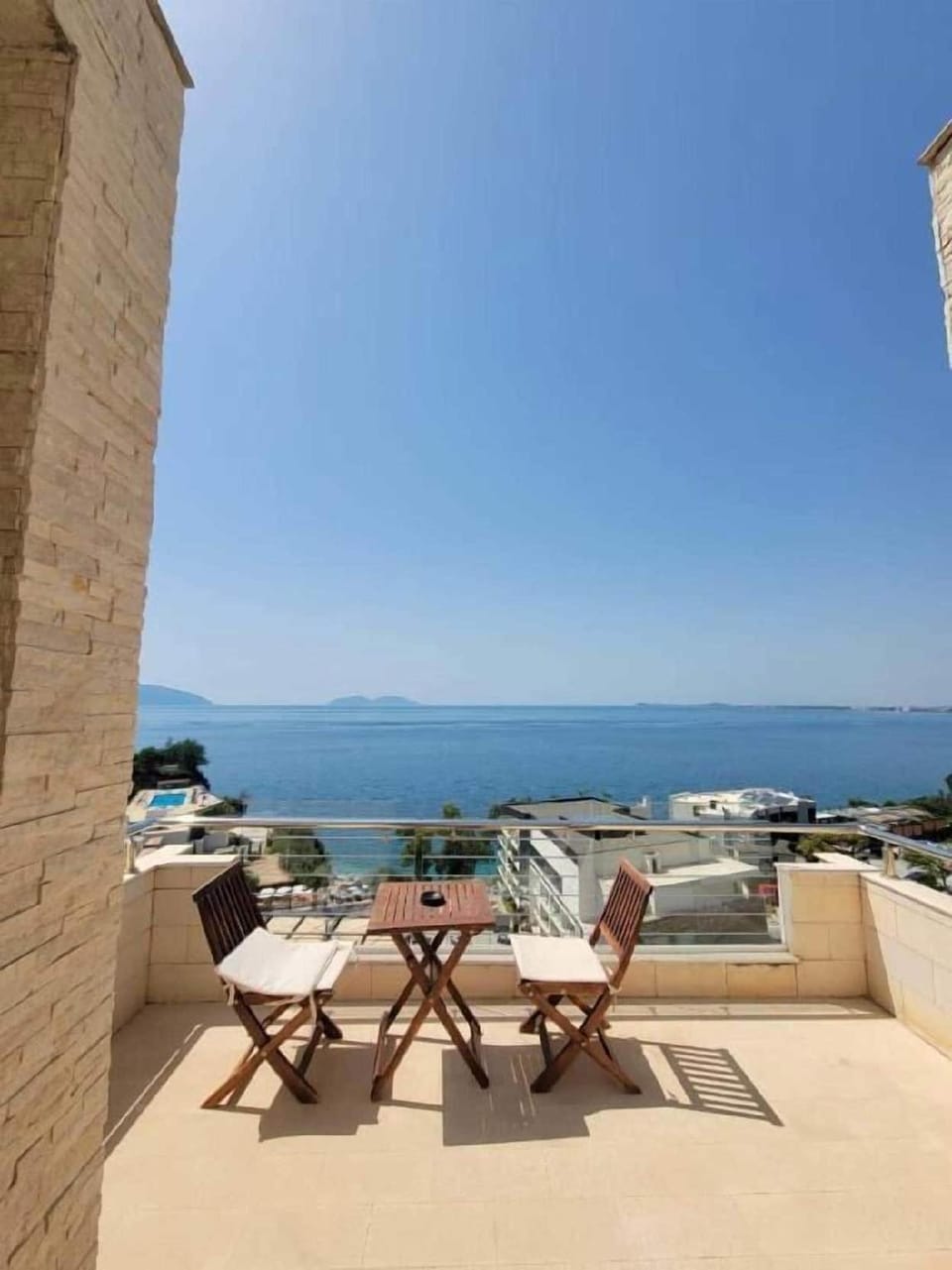 THEA Hotel Hotel in Vlorë