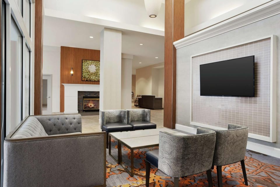 Hilton Garden Inn New Orleans Convention Center Hotel in Warehouse District