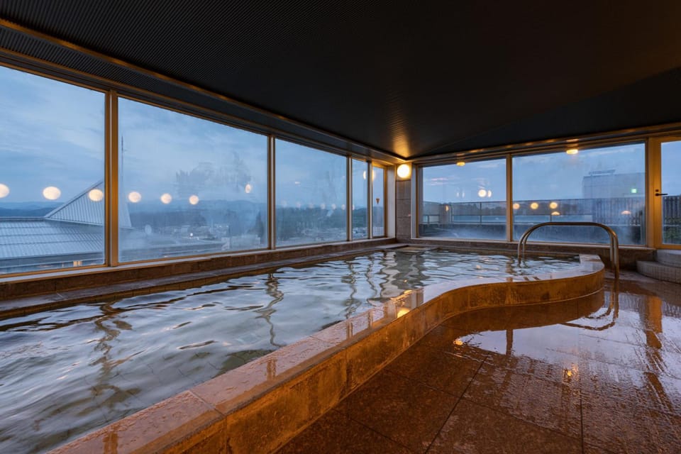 Hot spring bath