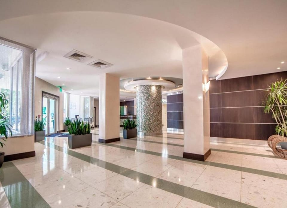 Tides Apt on Hollywood Beach Apartment hotel in Hollywood Beach
