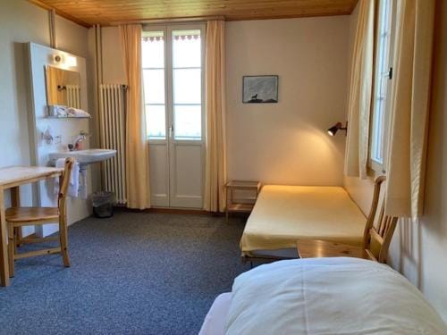 zentrumRANFT Zimmer mit Etagenbad und Etagentoilette Hotel in Nidwalden