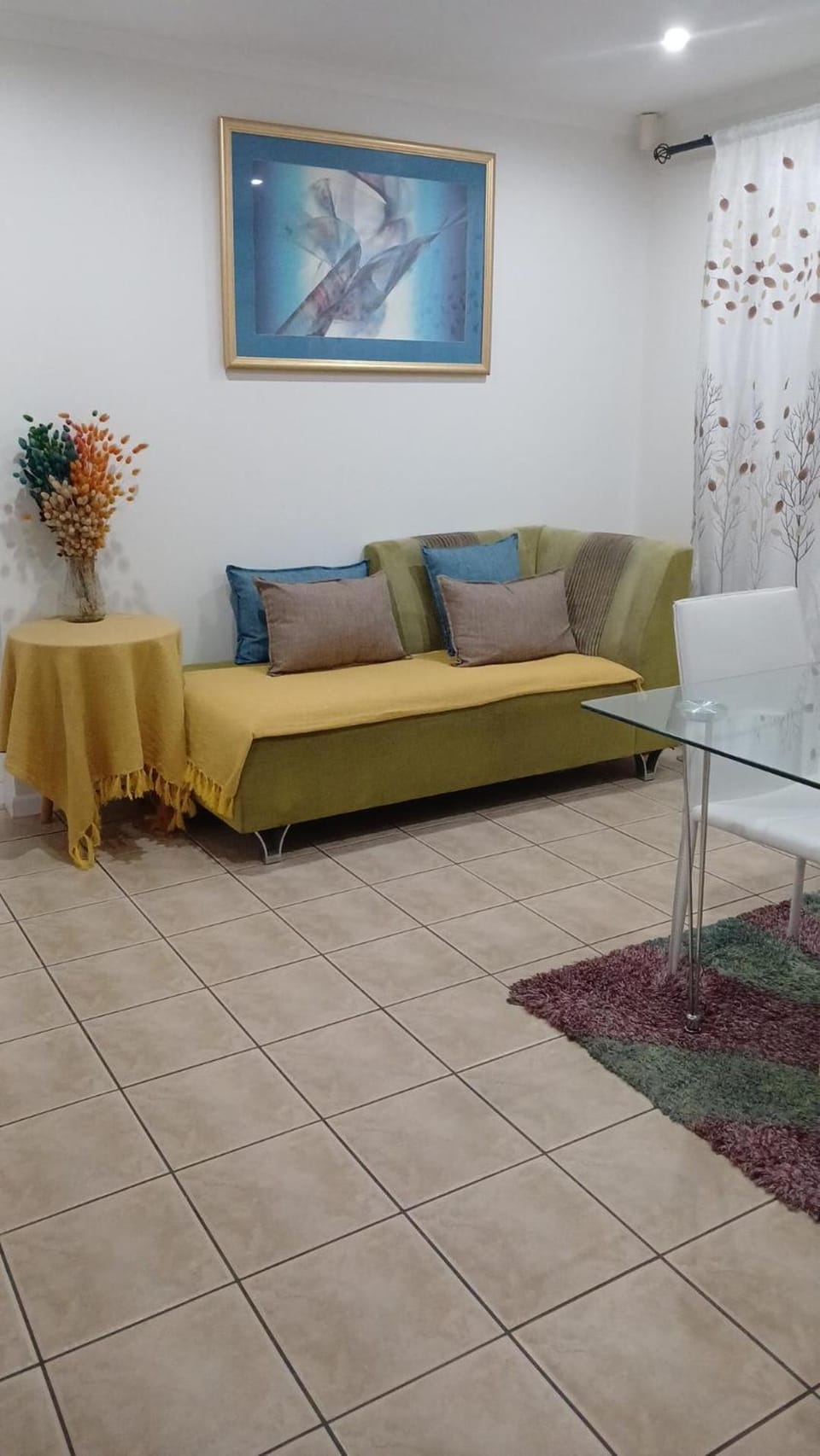 Neats Accommodations Bed and Breakfast in Cape Town