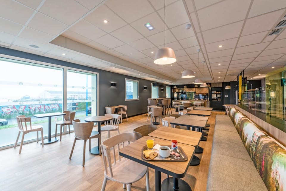 B&B HOTEL Brest Centre Port de Commerce Hotel in Brest