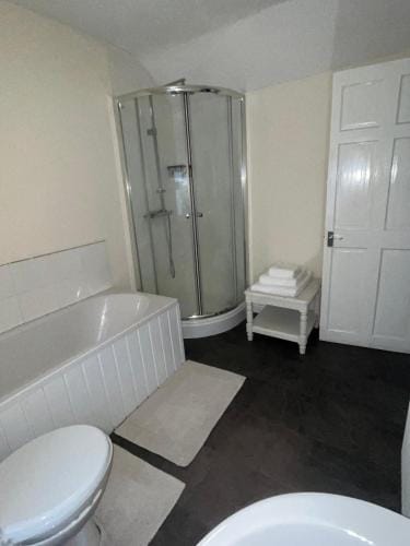 The Dublin Packet Family Room Number 9 Hotel in Wales