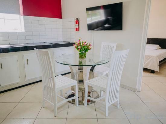 Amazing 1-Bedroom Apartment 3 km from Eagle Beach Hotel in Noord