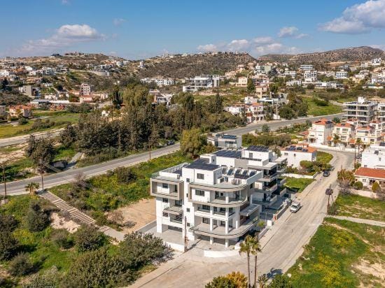 Sanders Eduardovich - Lovely 2-Bdr with Balcony Hotel in Limassol City