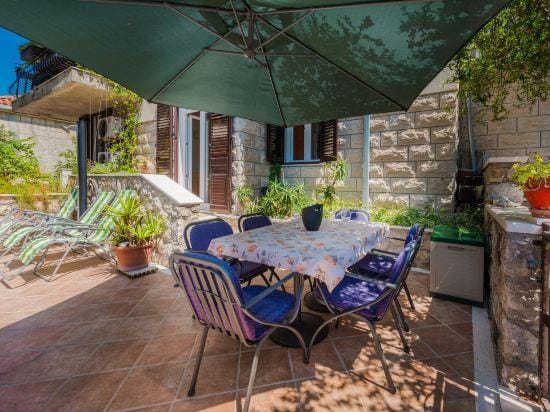 Apartment Ivana , Dubrovnik, Natka Nodila 4 Hotel in Dubrovnik