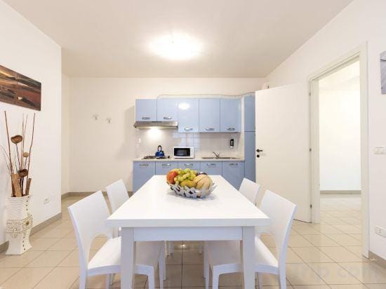 Charming Flat in Building with Solarium Hotel in Lignano Sabbiadoro
