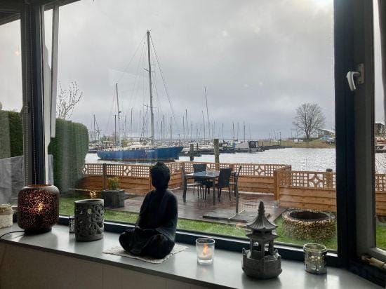 Chalet Gaby with Sauna, Private Dock, and Canoes at Lauwersmeer Hotel in Anjum
